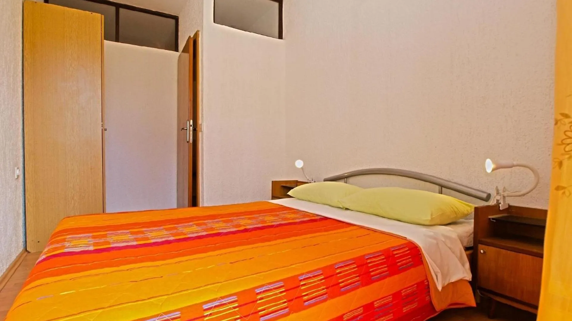 Ferienwohnung Fuer 7 Personen Ca 90 Qm In Pjescana Uvala, Istrien Istrische Riviera Apartman